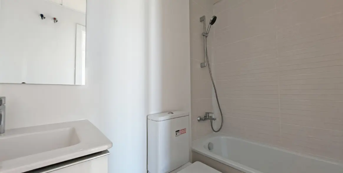 Sale of penthouse in Cancelada 10