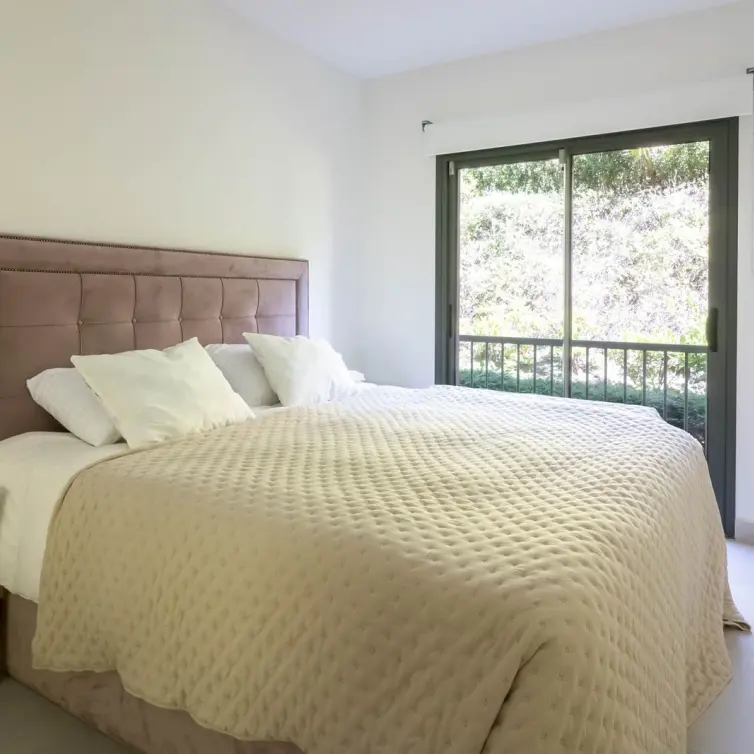 Sale of middle floor apartment in Los Flamingos