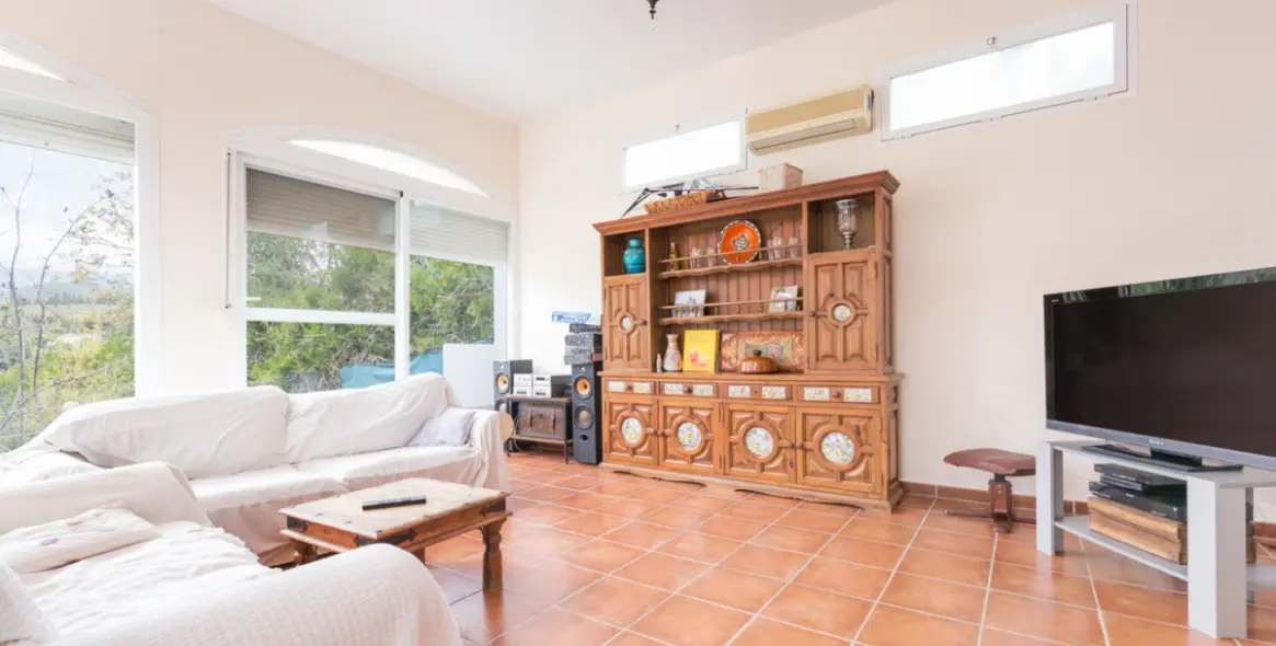 Продажа финки в El Padron 17