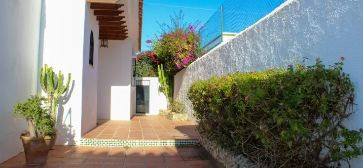 Venta de villa independiente en Nerja 4