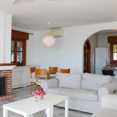 Venta de villa independiente en Nerja