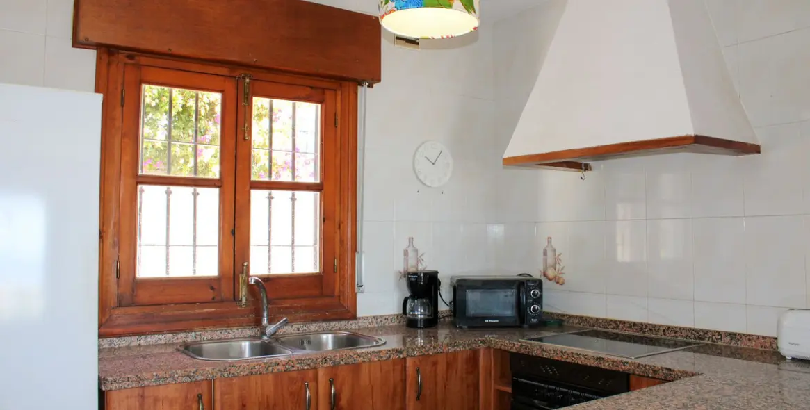 Продажа  отдельно стоящей виллы в Nerja 7