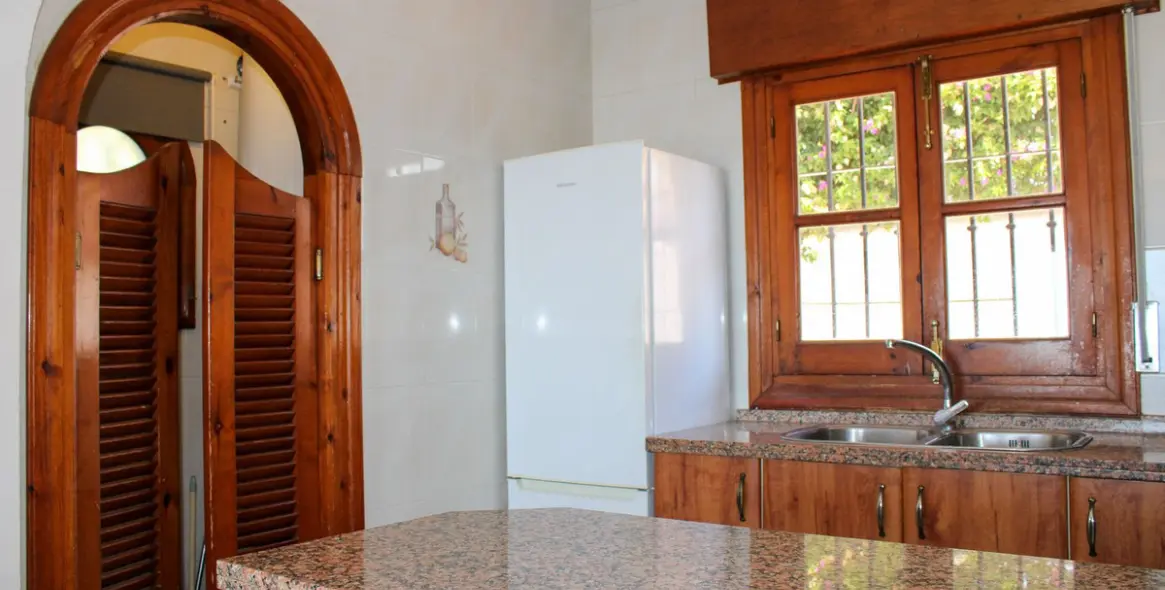 Продажа  отдельно стоящей виллы в Nerja 8