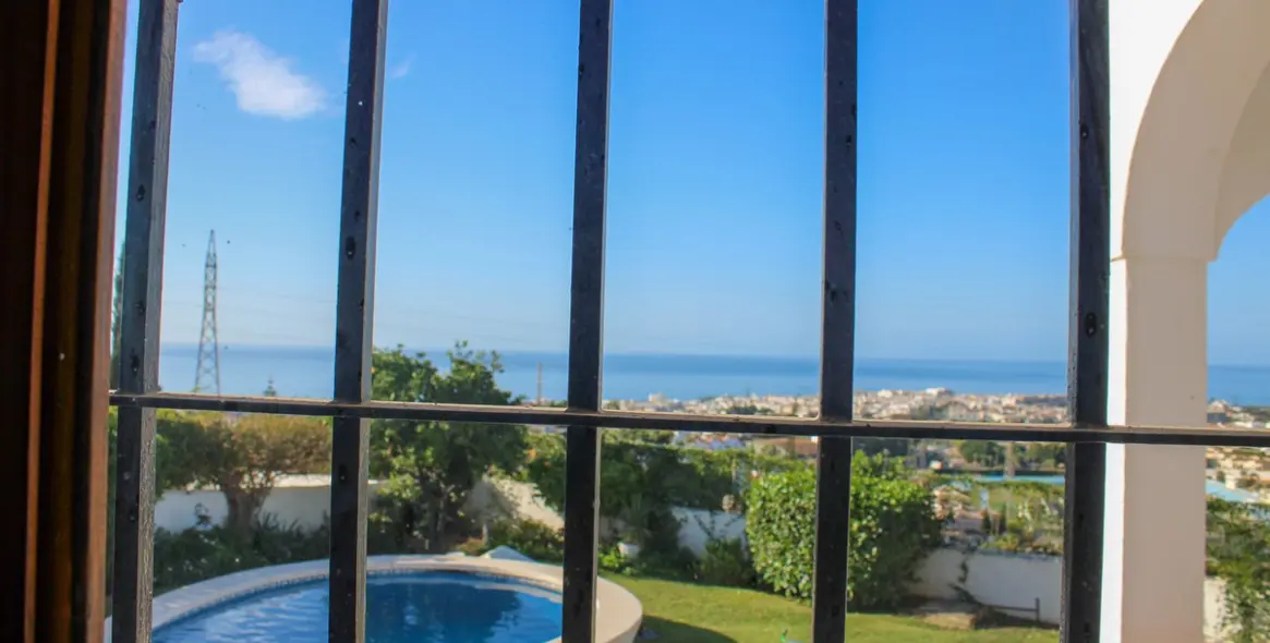 Продажа  отдельно стоящей виллы в Nerja 11