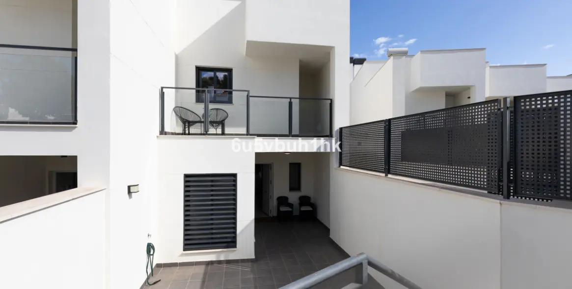 Sale of townhouse in Benalmadena Costa 1