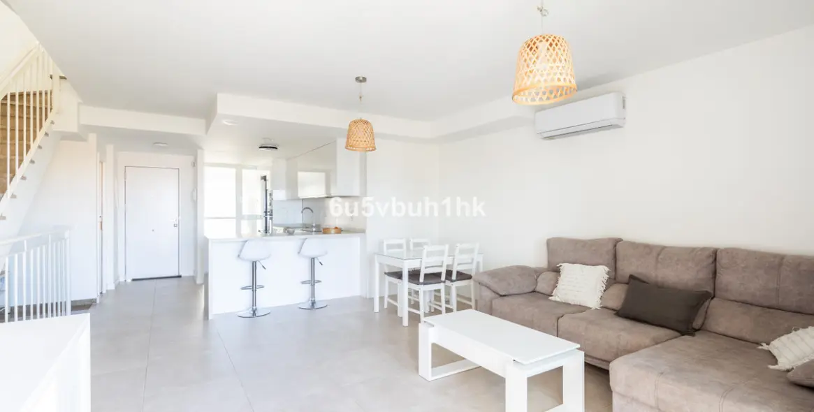 Sale of townhouse in Benalmadena Costa 4