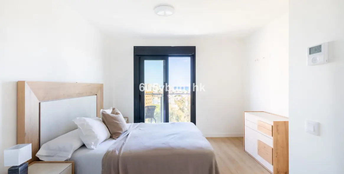 Sale of townhouse in Benalmadena Costa 11