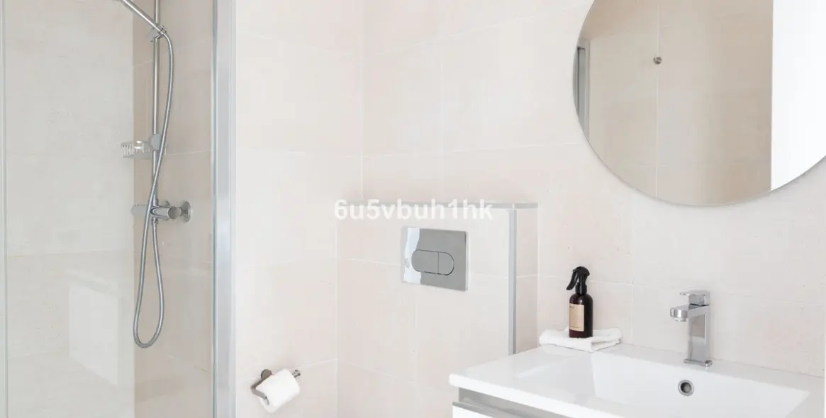 Sale of townhouse in Benalmadena Costa 13