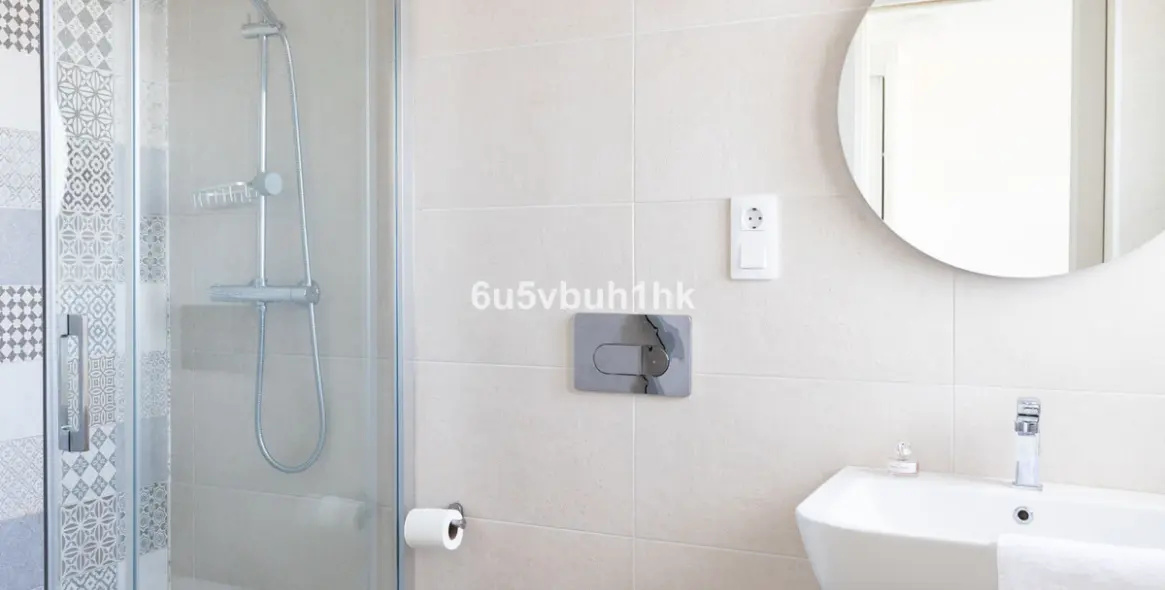 Sale of townhouse in Benalmadena Costa 16