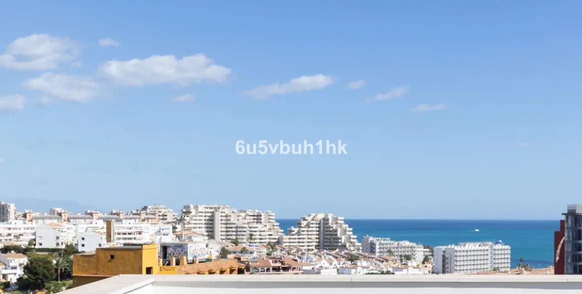 Sale of townhouse in Benalmadena Costa 17