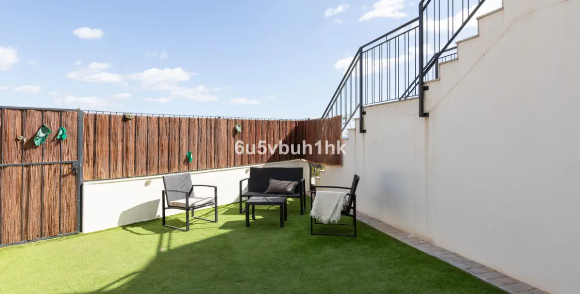 Sale of townhouse in Benalmadena Costa 20