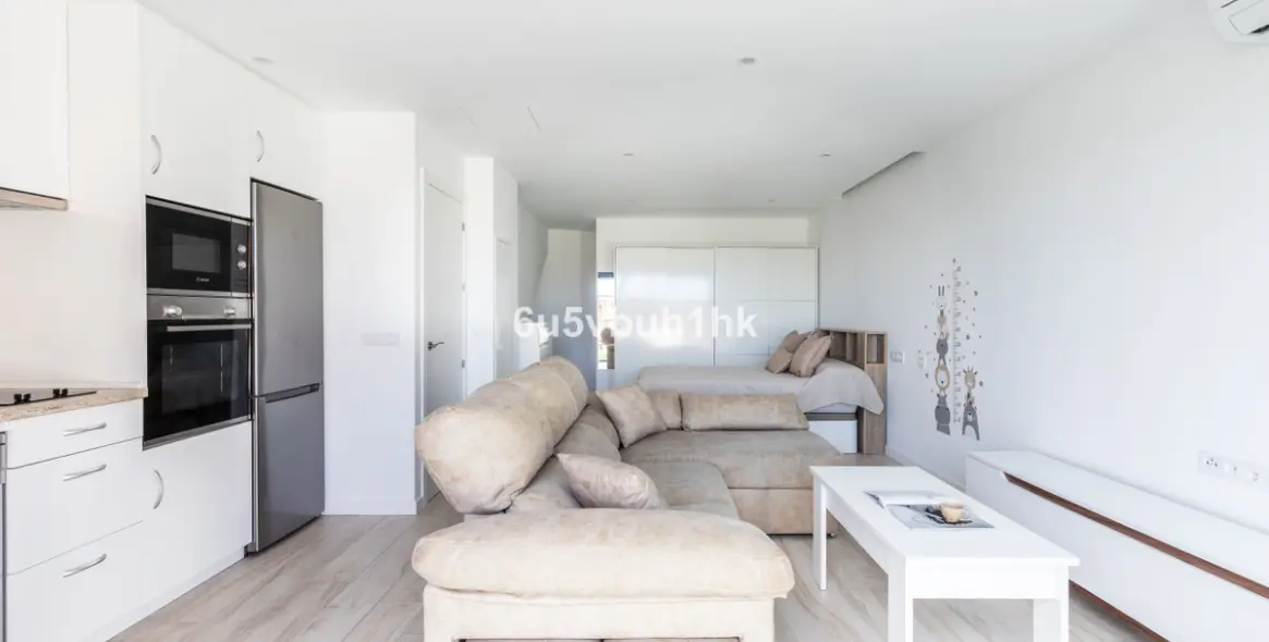 Sale of townhouse in Benalmadena Costa 21