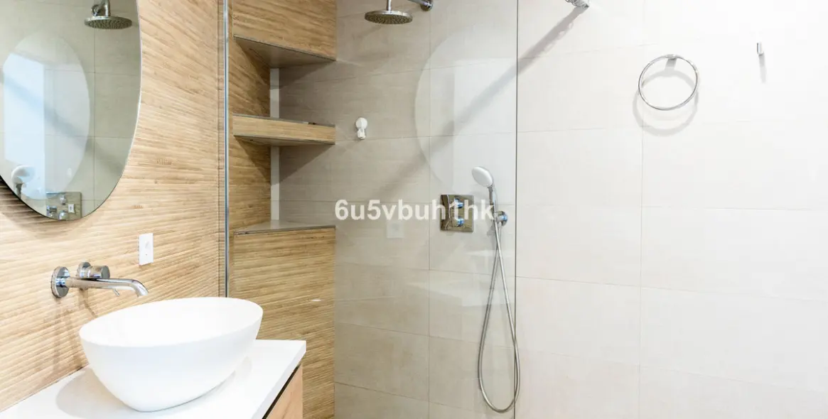 Sale of townhouse in Benalmadena Costa 24