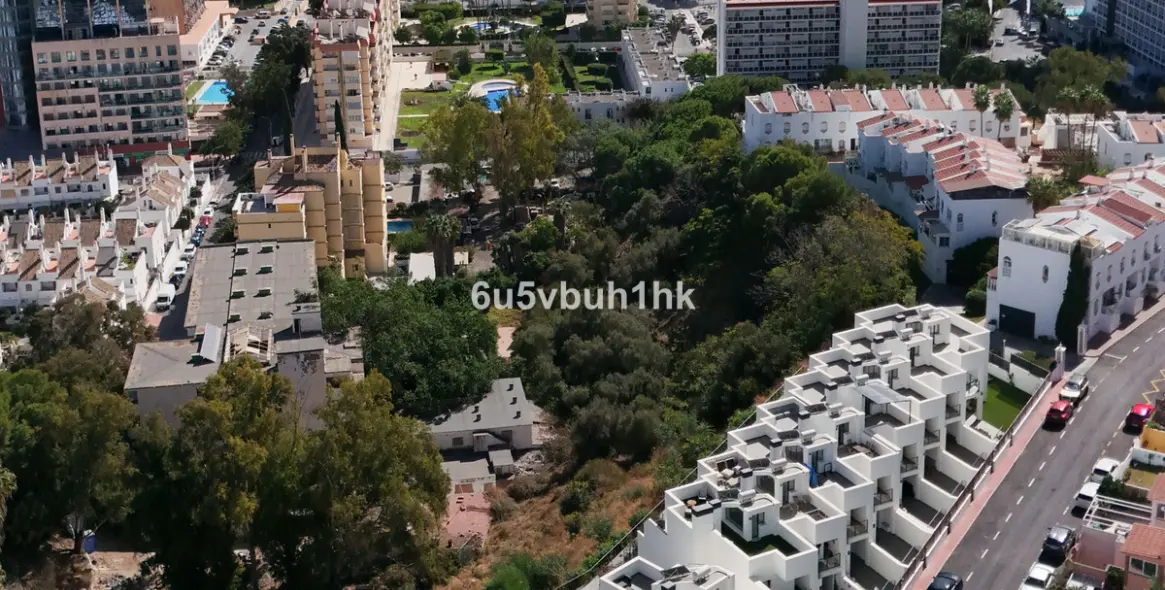 Sale of townhouse in Benalmadena Costa 46