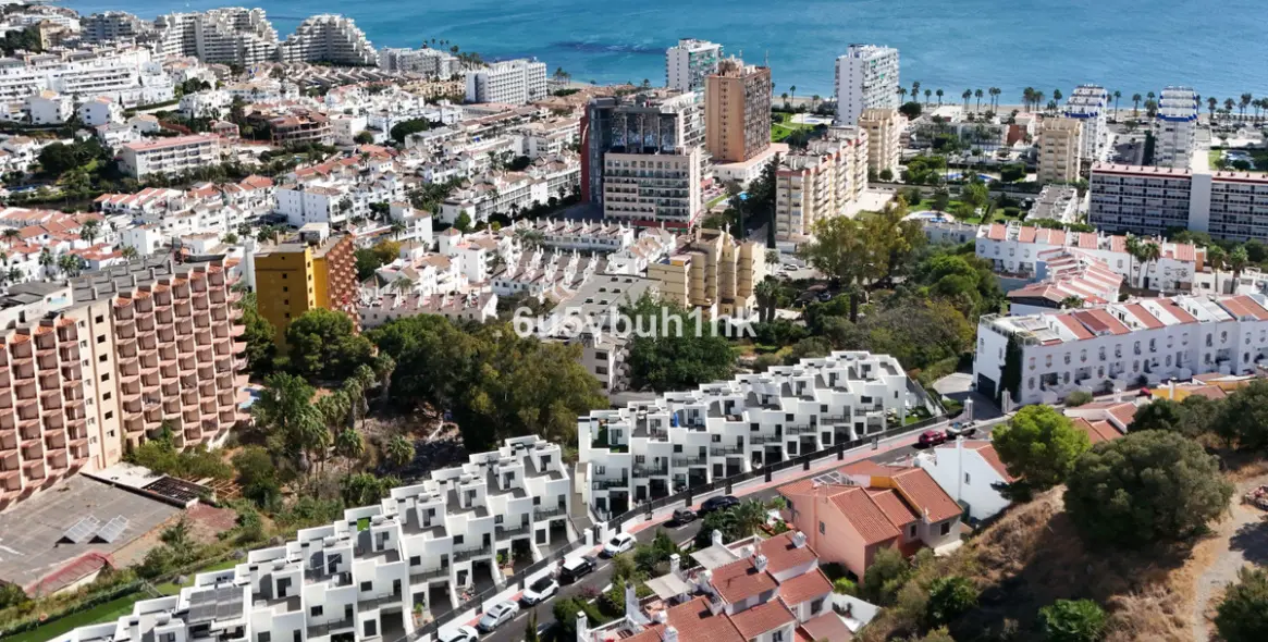 Sale of townhouse in Benalmadena Costa 61