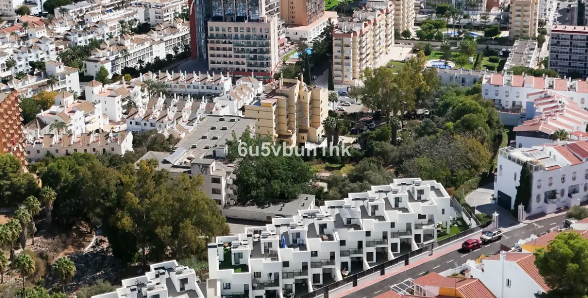 Sale of townhouse in Benalmadena Costa 64