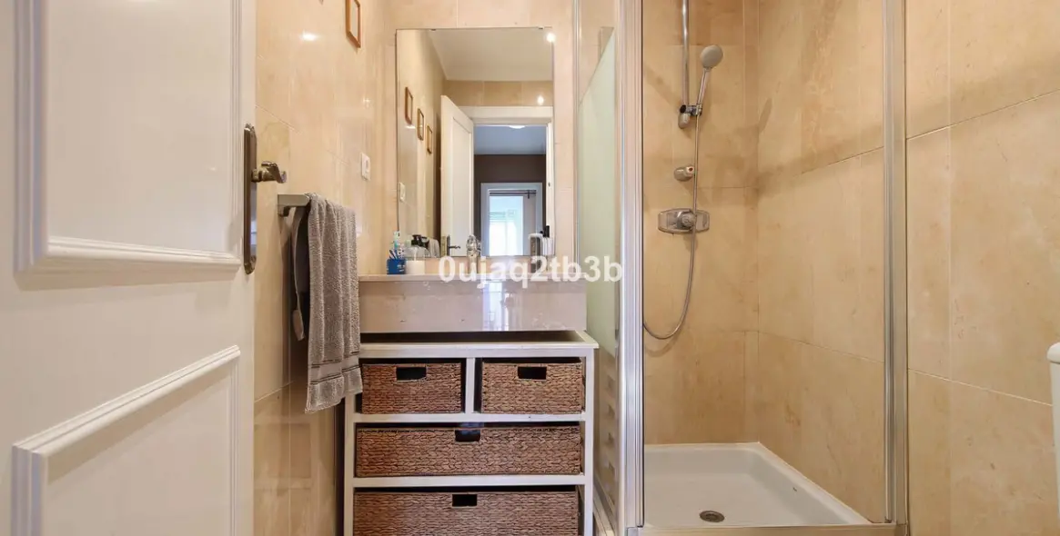 Продажа апартаментов на первом этаже в Nueva Andalucía 12