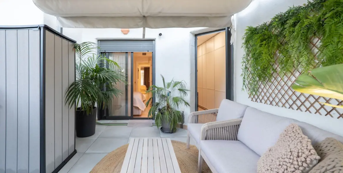 Продажа апартаментов на первом этаже в Selwo 15