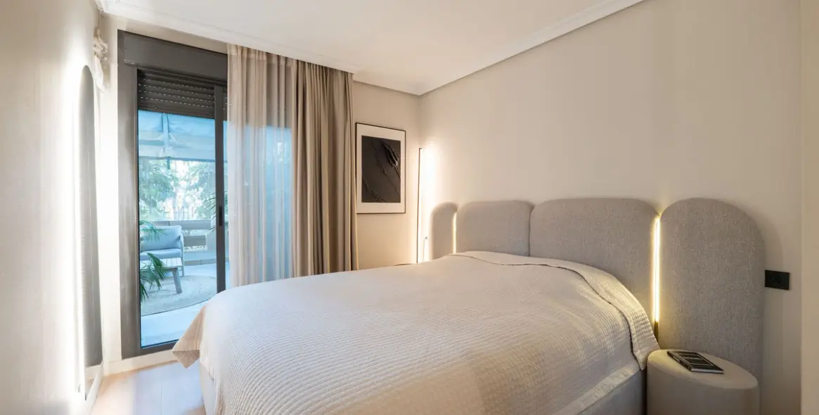 Продажа апартаментов на первом этаже в Selwo 17