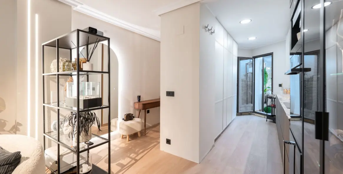 Продажа апартаментов на первом этаже в Selwo 20