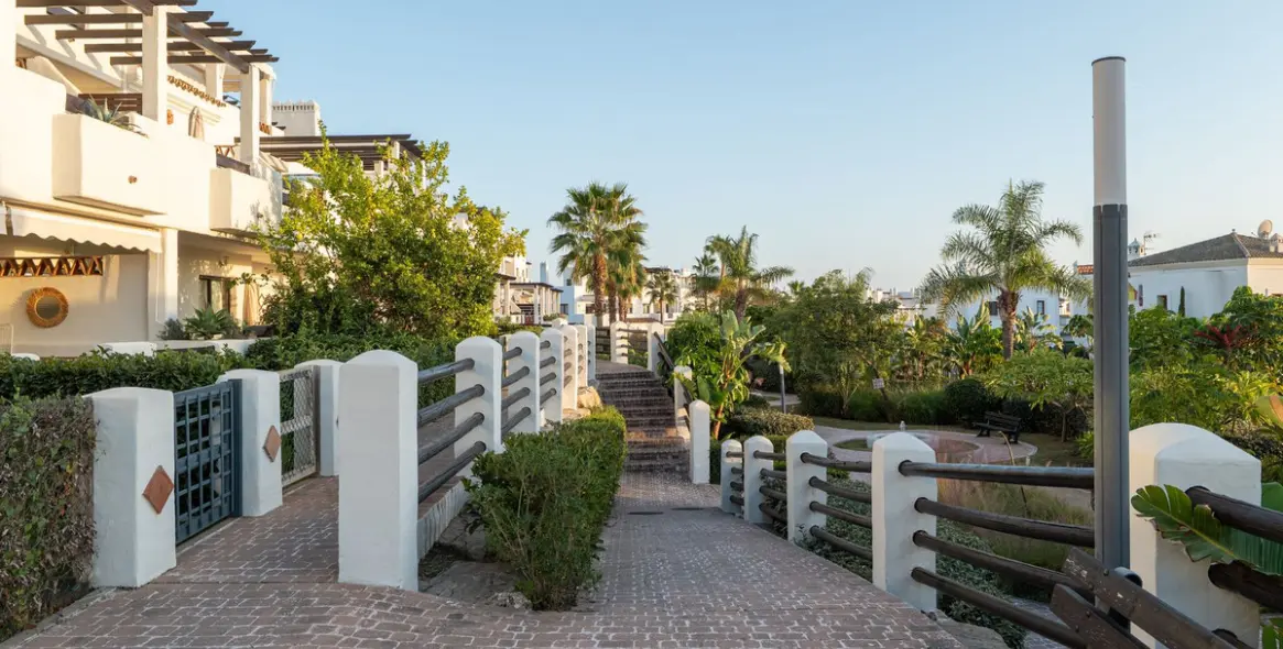 Продажа апартаментов на первом этаже в Selwo 27