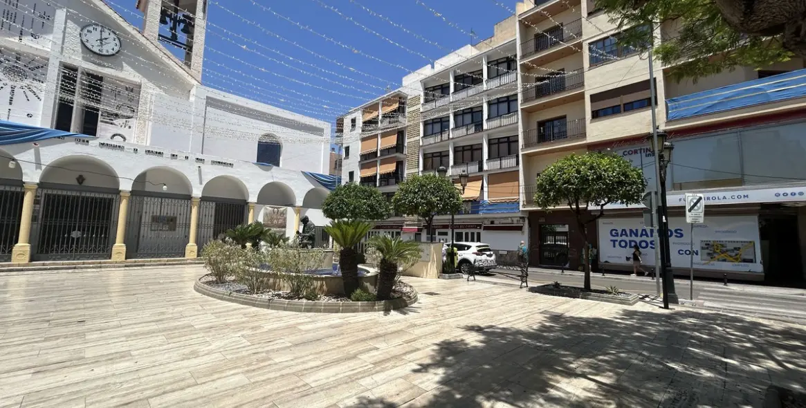 Sale of commercial premises in Málaga 11
