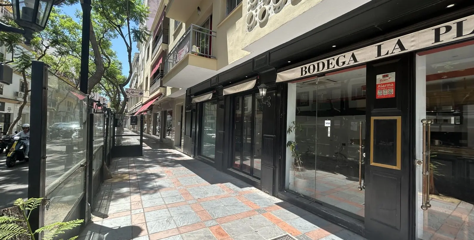 Продажа коммерческого помещения в Málaga 1