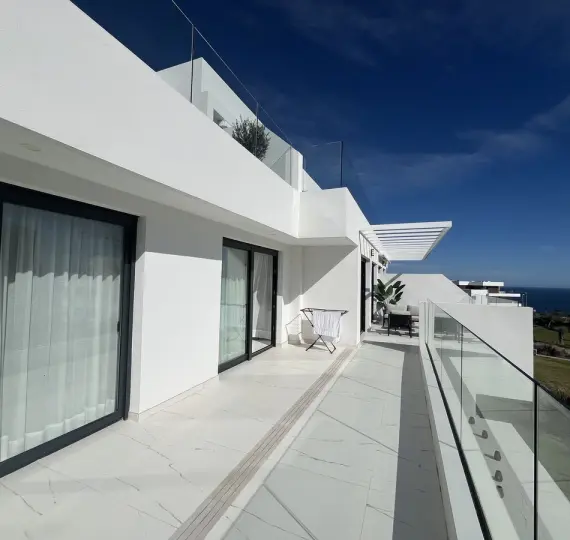 Middle floor apartment R5219524