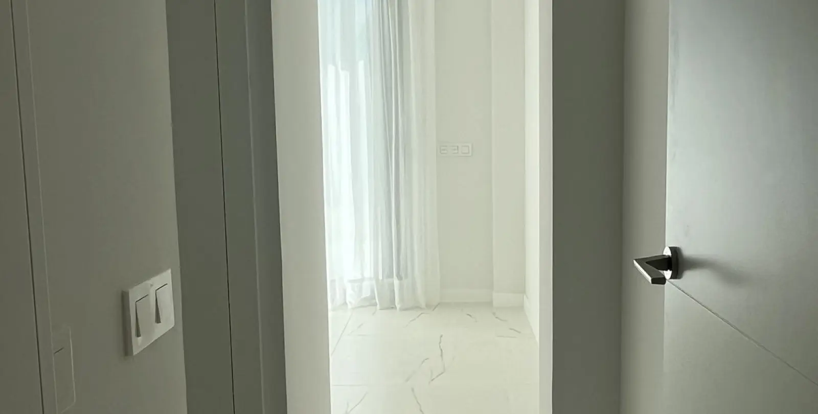 Sale of middle floor apartment in Casares 18