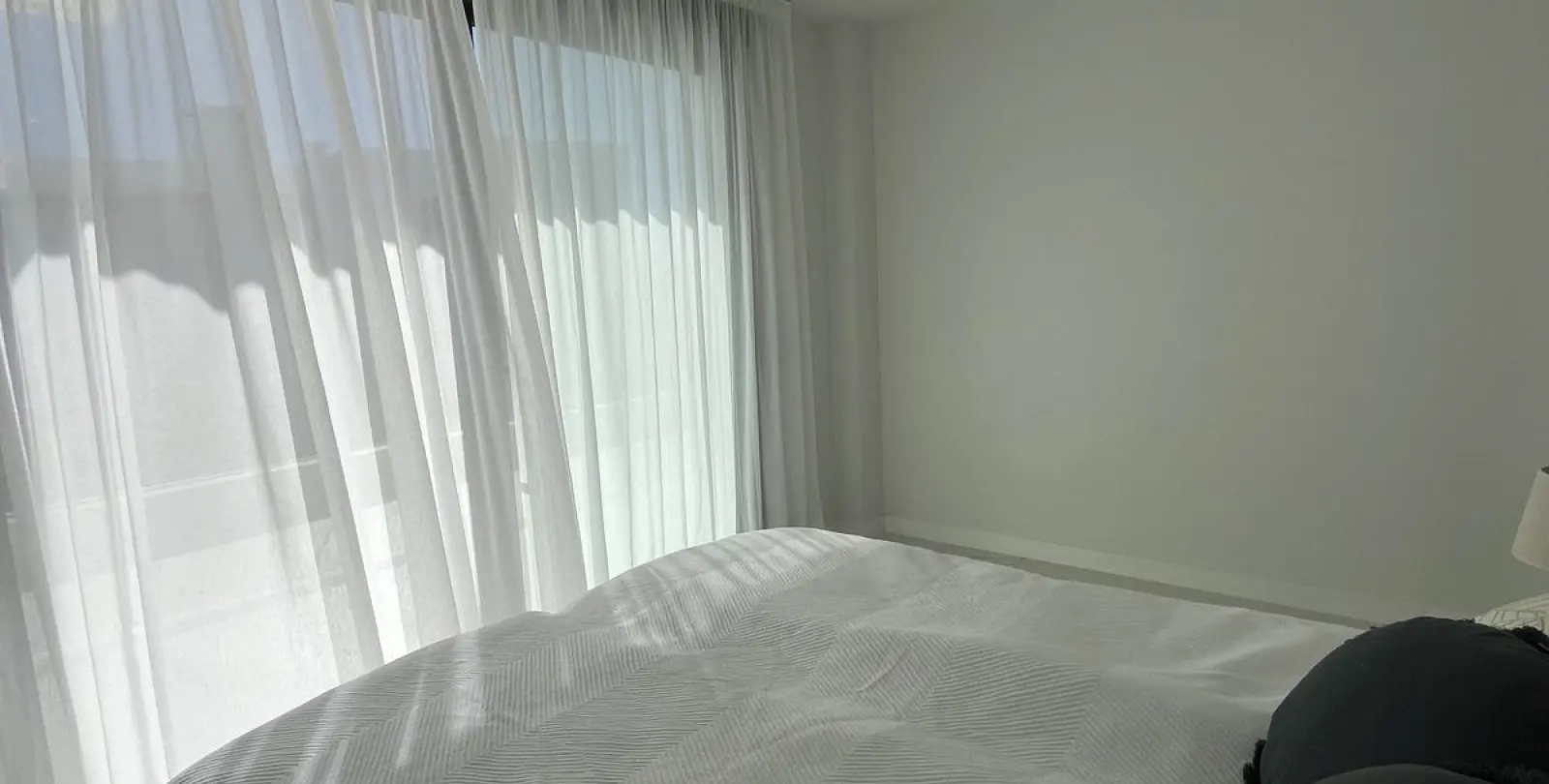 Sale of middle floor apartment in Casares 21