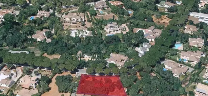 Продажа  жилого участка в Sotogrande Alto 0
