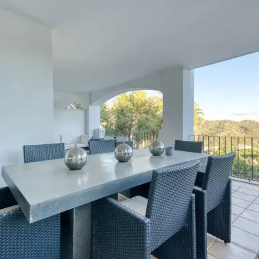 Продажа апартаментов на среднем этаже в La Quinta