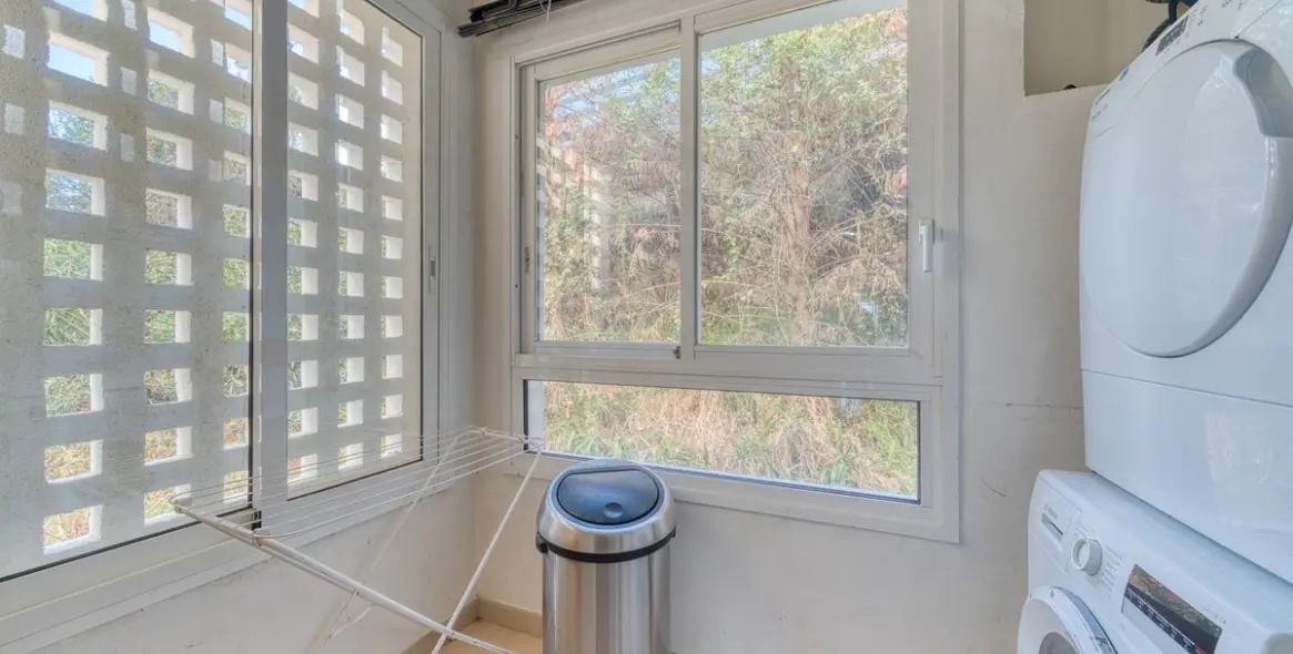 Sale of middle floor apartment in La Quinta 13