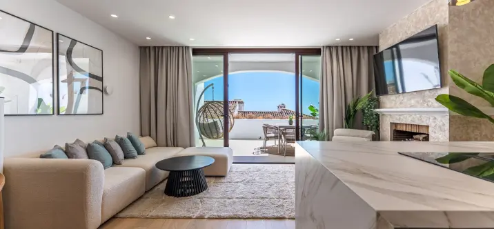 Townhouse R5039860 0