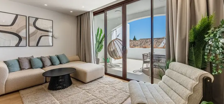 Townhouse R5039860 1