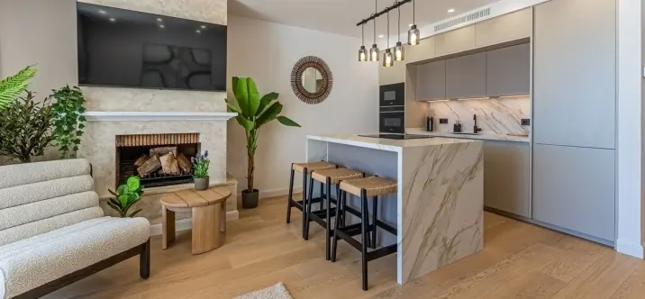 Townhouse R5039860 2