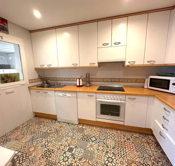 Продажа апартаментов на первом этаже в Costalita