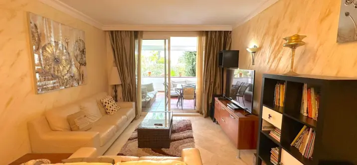 Продажа апартаментов на первом этаже в Costalita 3