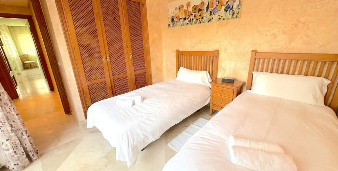 Продажа апартаментов на первом этаже в Costalita 16