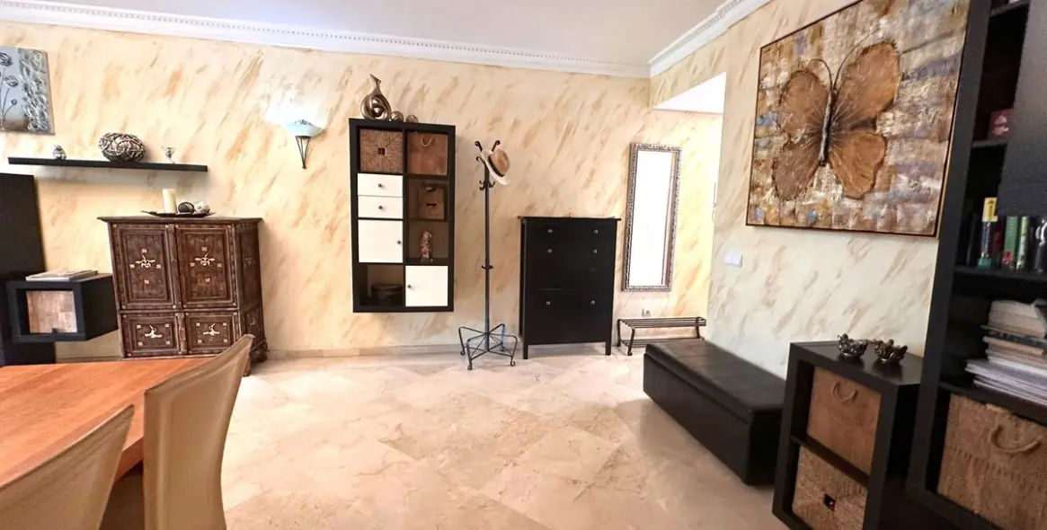 Sale of ground floor apartment in Costalita 23