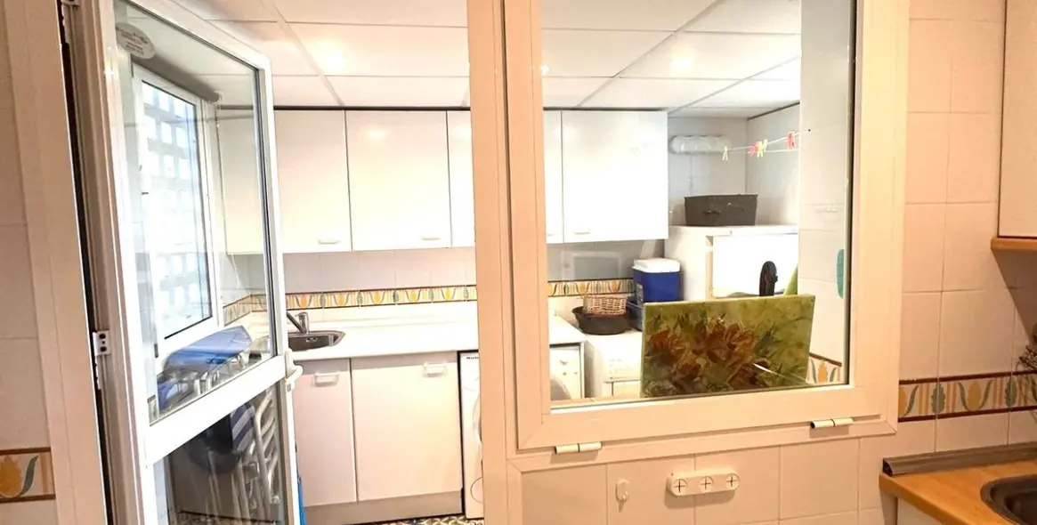 Sale of ground floor apartment in Costalita 26