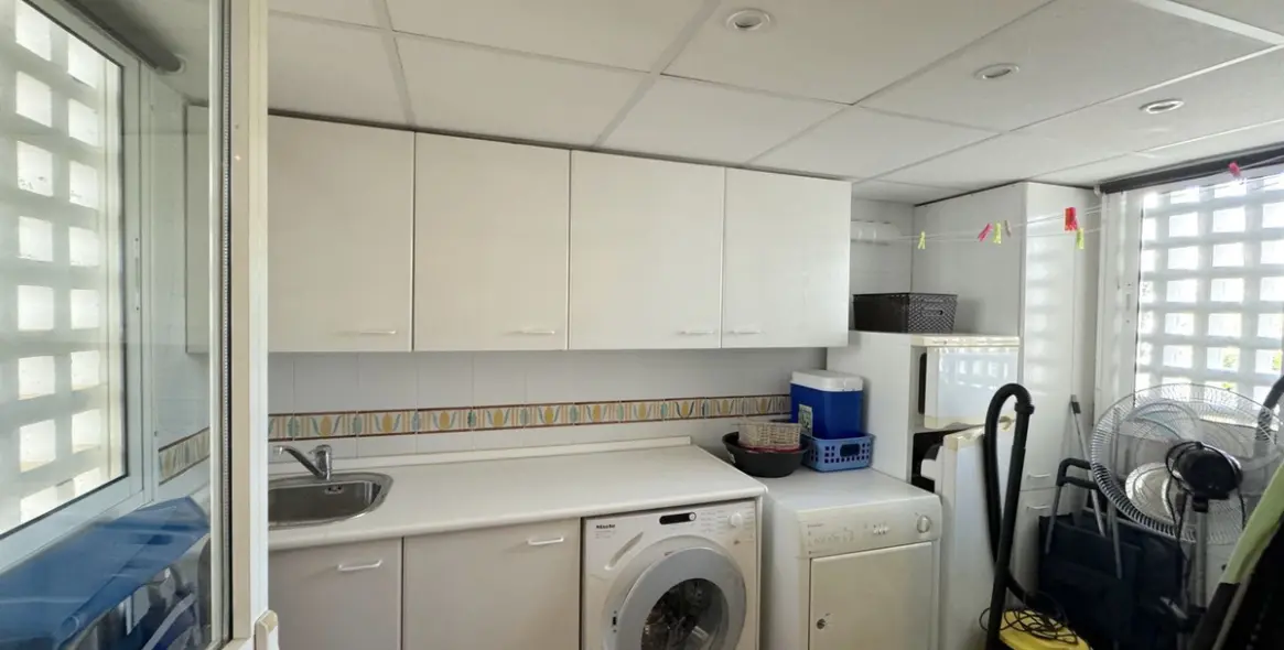 Sale of ground floor apartment in Costalita 27