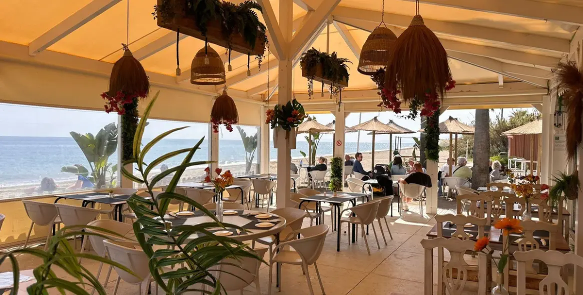 Sale of ground floor apartment in Costalita 29