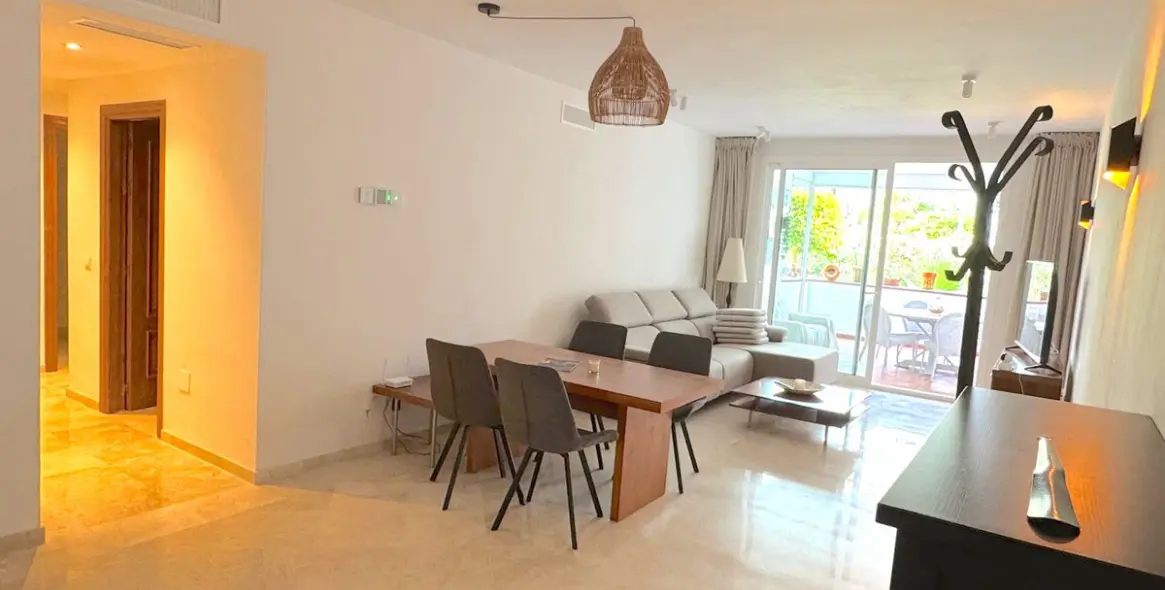 Продажа апартаментов на первом этаже в Costalita 52