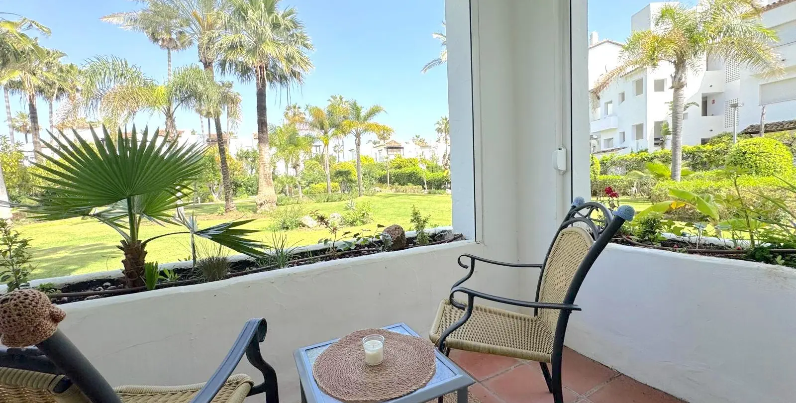 Sale of ground floor apartment in Costalita 27