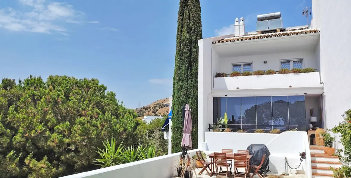 Продажа таунхауса в Calahonda 1