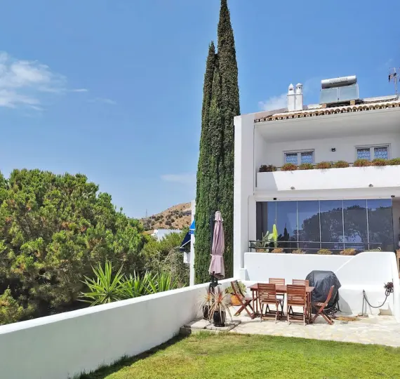 Продажа таунхауса в Calahonda