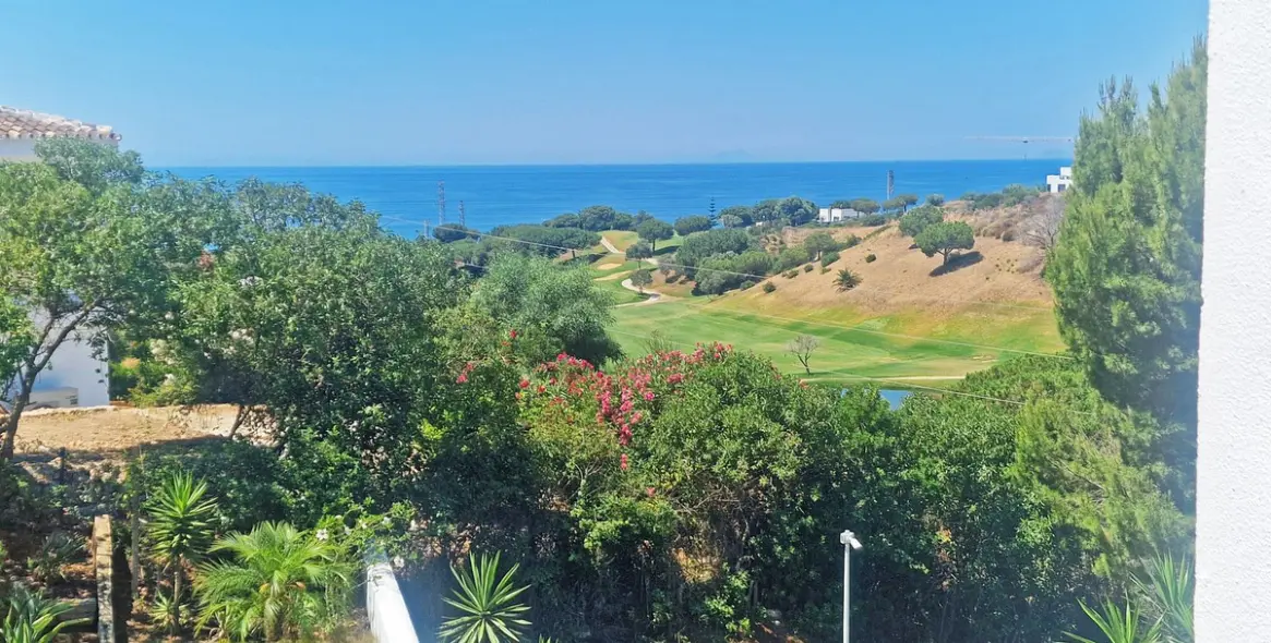 Продажа таунхауса в Calahonda 5