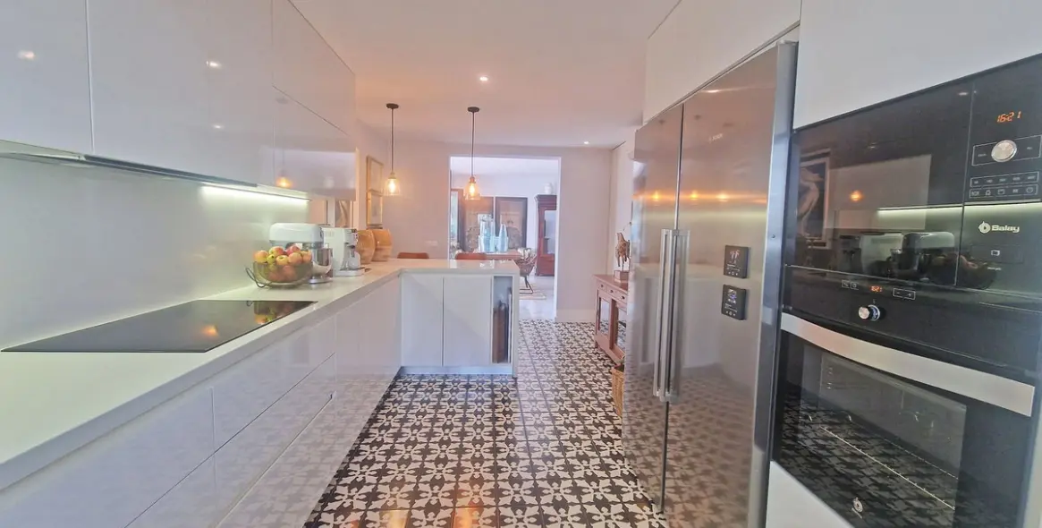 Продажа таунхауса в Calahonda 17