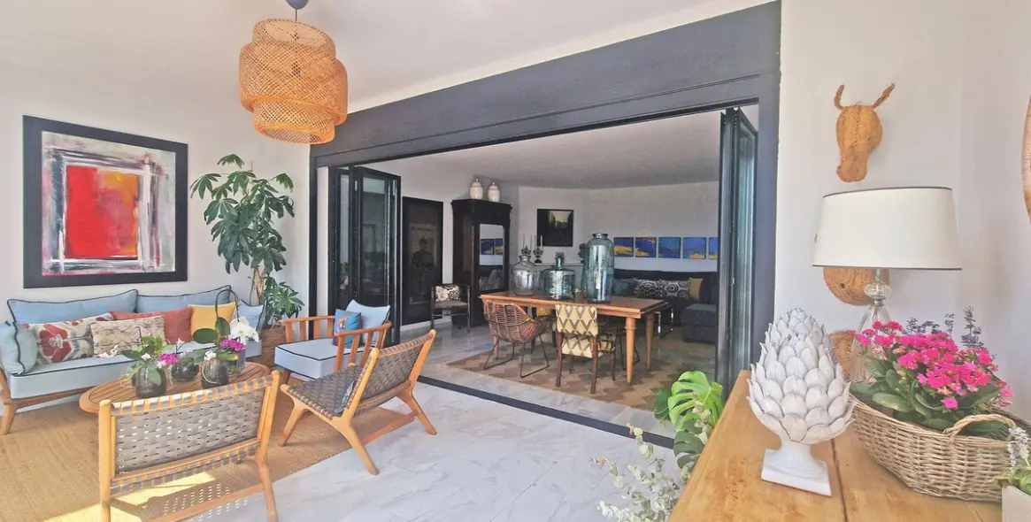 Продажа таунхауса в Calahonda 23